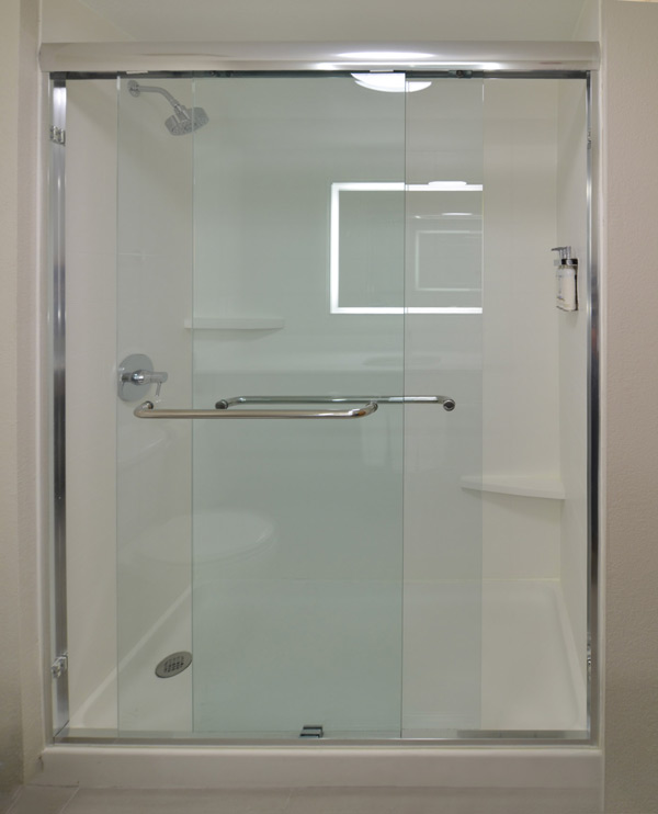 Fresno shower enclosure