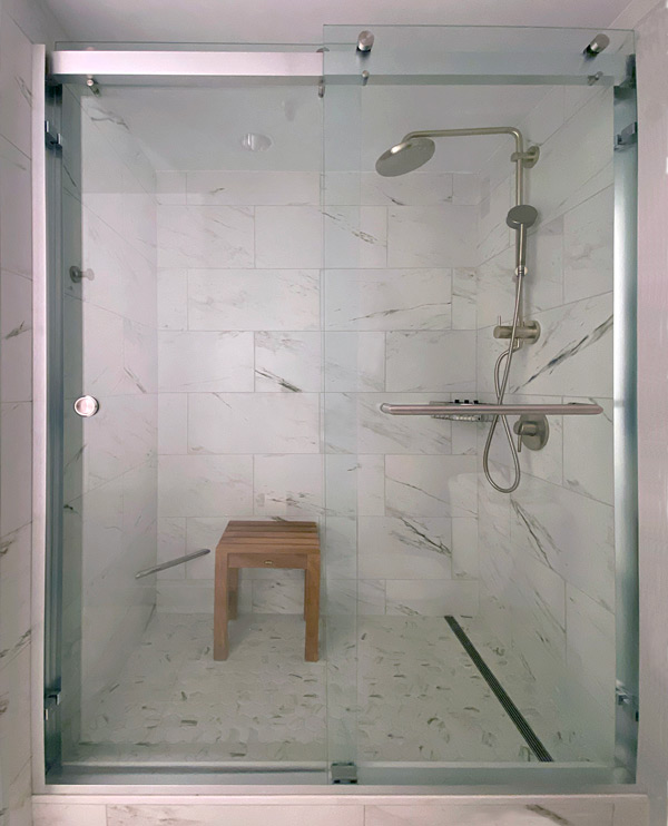 Santa Cruz shower enclosure